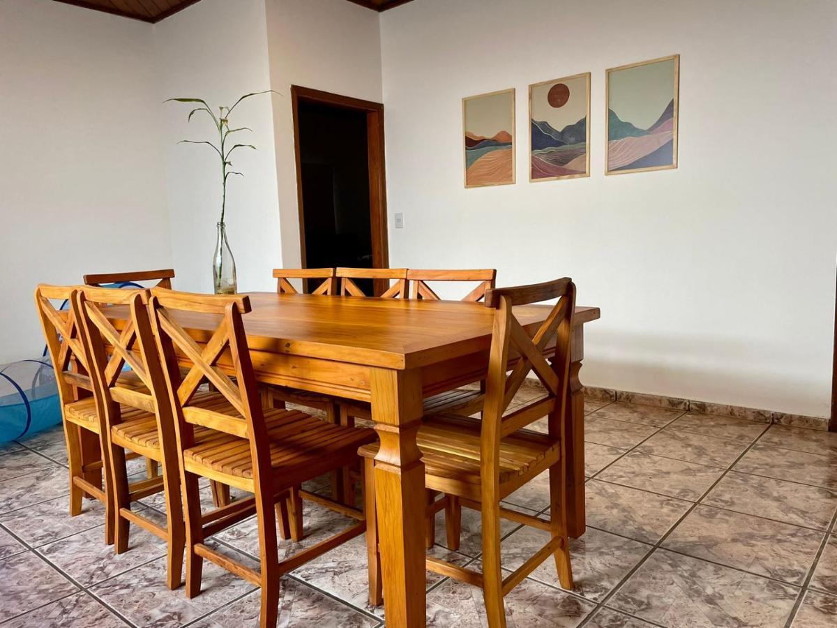 Holiday home Casa Jabuticaba A 5 Min Dos Thermas E Hot